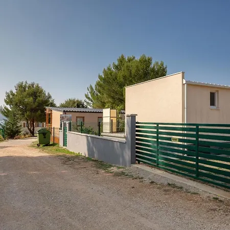 Mobile House Kastanjola * Biograd Na Moru